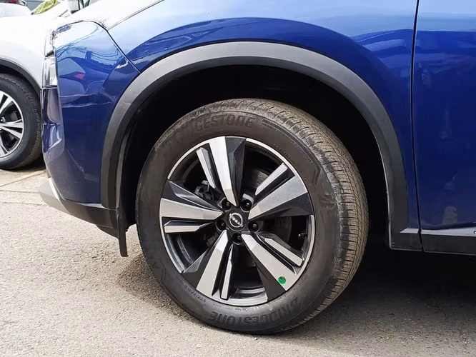NISSAN X-TRAIL 2023 - Imagen 6