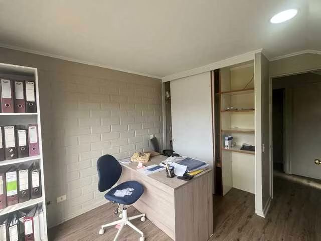 Casa Remodelada con Destino Comercial  (185180)