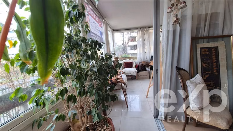 Amplio departamento 3D + 2B en Barrio Pocuro - Imagen 5