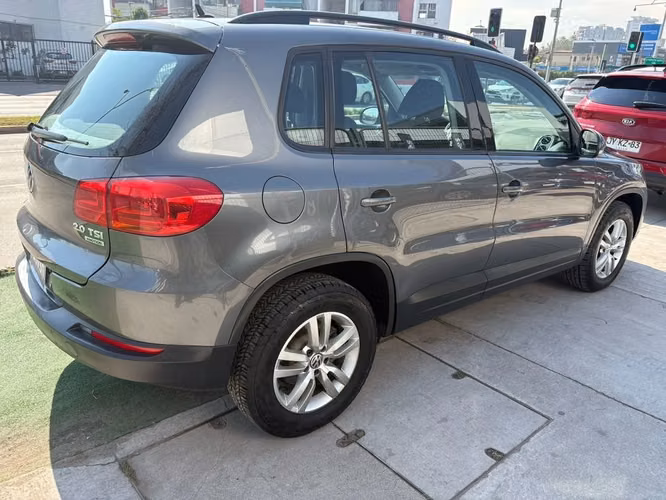 VOLKSWAGEN TIGUAN 2015 - Imagen 3