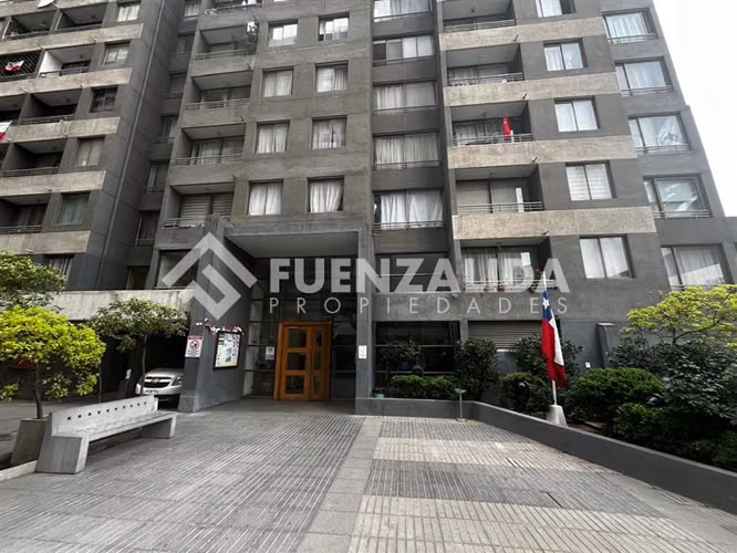 Departamento en venta de 2 dorm. en Estación Central