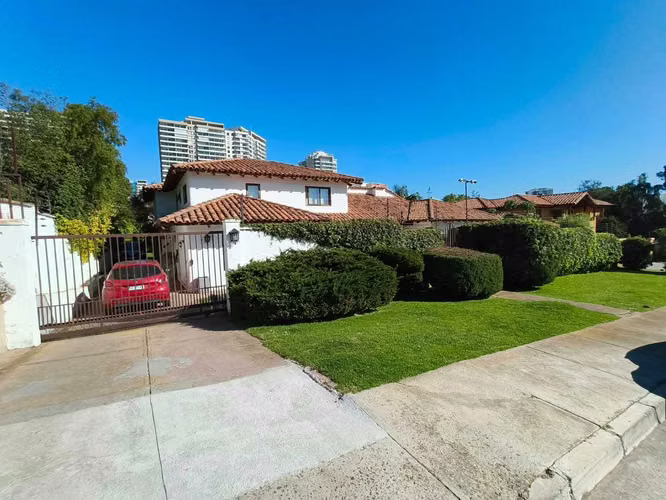 Exclusiva Casa Bosques de Montemar (185193) - Imagen 2