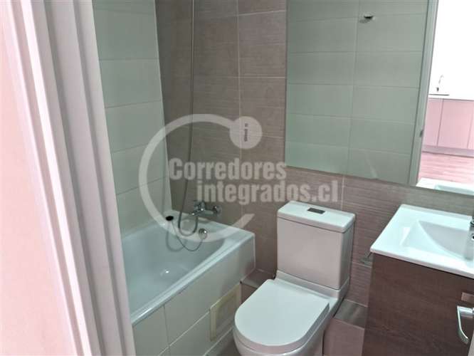 1 Dormitorio. 1 Baño. Terraza. Metro Parque Almagro - Imagen 9