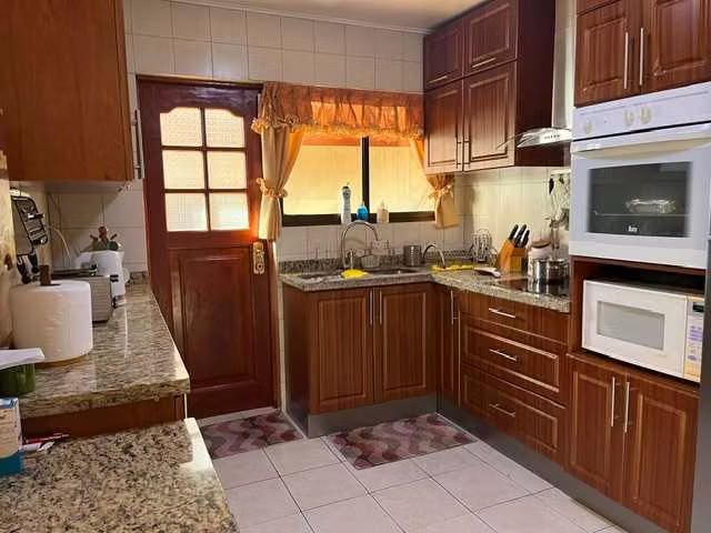 Hermosa Casa de 217 m2 sector Av Alemania (185194) - Imagen 14