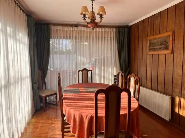 Hermosa Casa de 217 m2 sector Av Alemania (185194) - Imagen 10