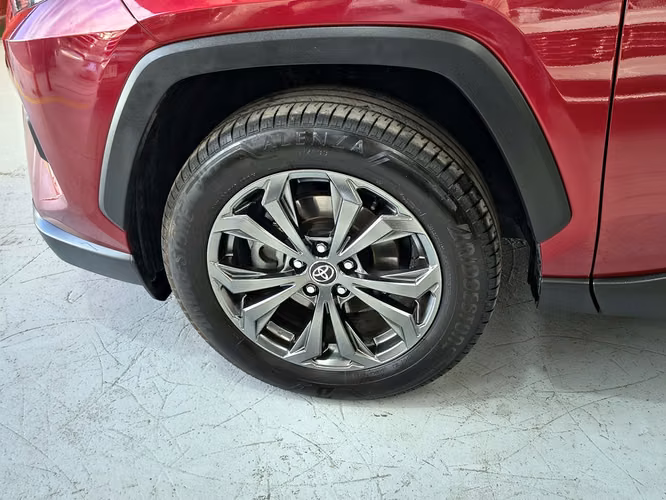 TOYOTA RAV4 2025 - Imagen 9