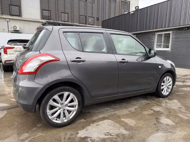 2016 Suzuki Swift 1.2 GLS 4X2 AC AT 5P. - Imagen 4