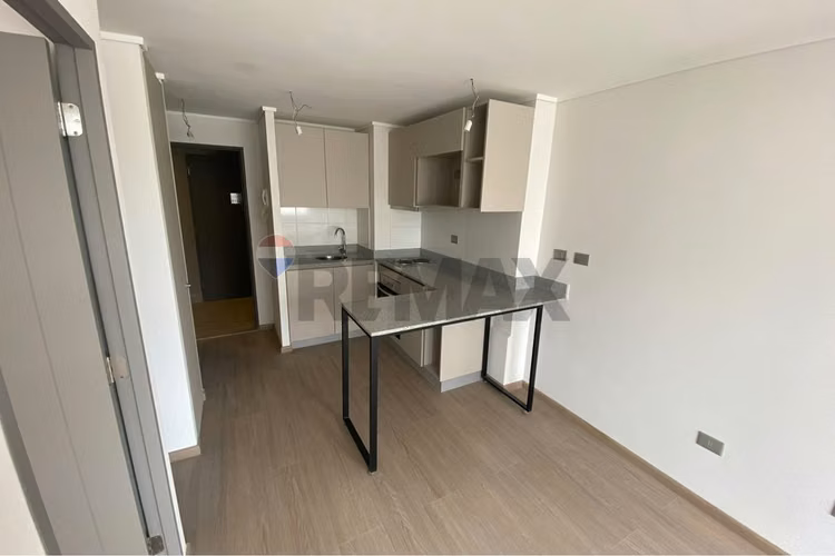 Arriendo departamento centrico