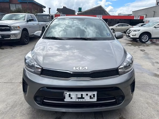 2024 Kia Soluto 1.4 LX 4X2 AC MT 4P - Imagen 2
