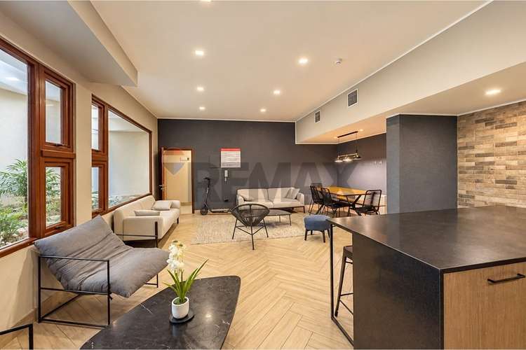 Dúplex seminuevo con quincho privado - las condes - Imagen 25