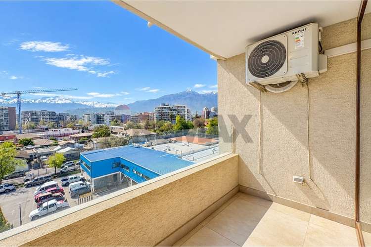 Dúplex seminuevo con quincho privado - las condes - Imagen 9