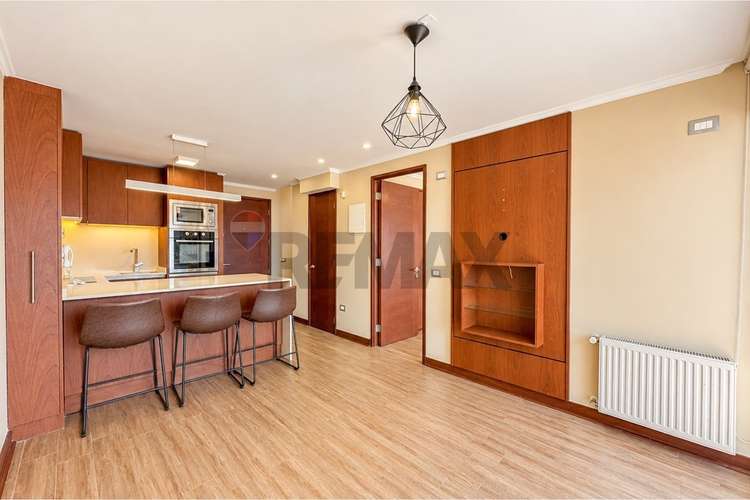 Dúplex seminuevo con quincho privado - las condes - Imagen 2