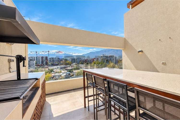 Dúplex seminuevo con quincho privado - las condes - Imagen 18
