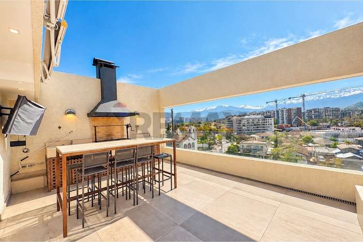 Dúplex seminuevo con quincho privado - las condes - Imagen 19