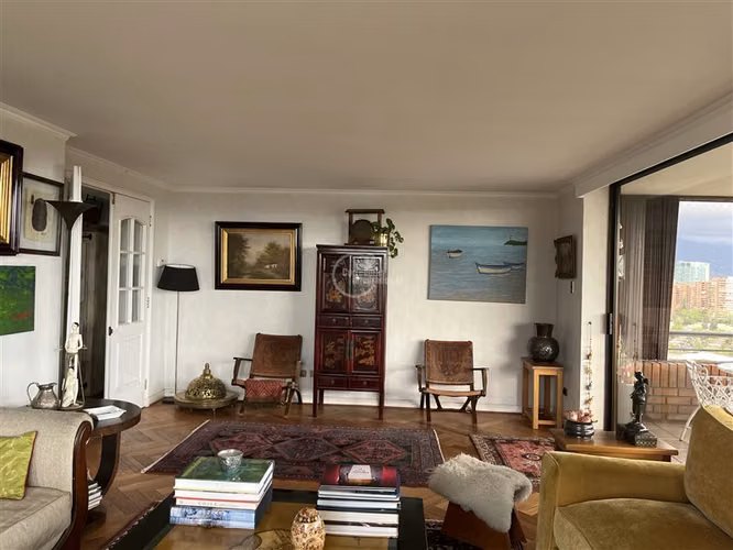 Departamento en venta de 4 dorm. en Las Condes - Imagen 3