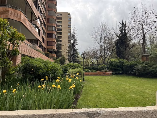 Departamento en venta de 4 dorm. en Las Condes - Imagen 33