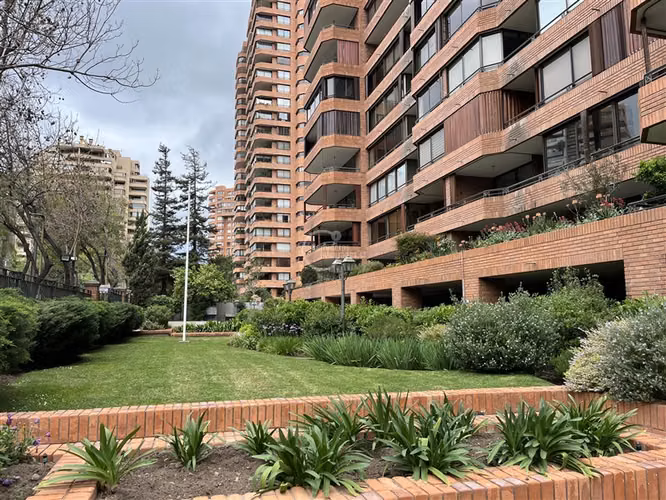 Departamento en venta de 4 dorm. en Las Condes - Imagen 34