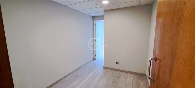 Oficina en arriendo en Las Condes - Imagen 4