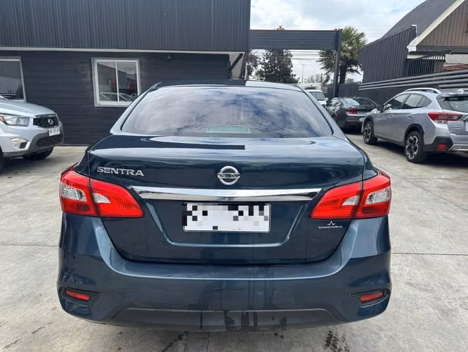 Sentra 1.8 EXCLUSIVE 4X2 CVT AT 4P. - Imagen 5