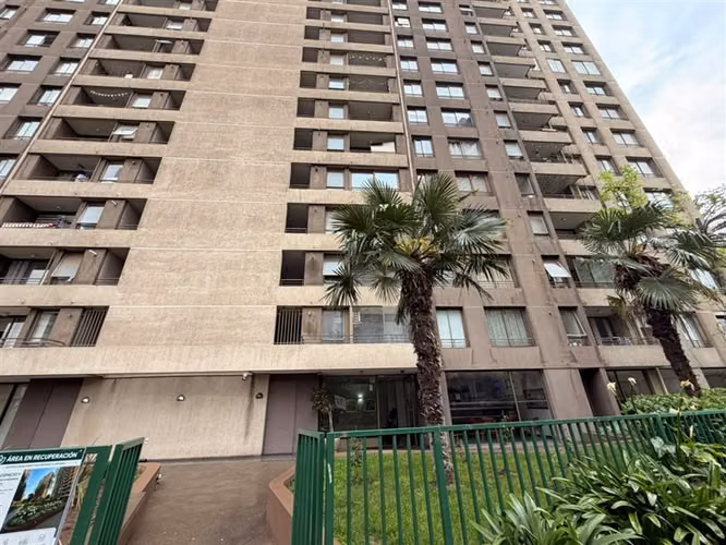 Departamento en arriendo de 3 dorm. en Macul - Imagen 2