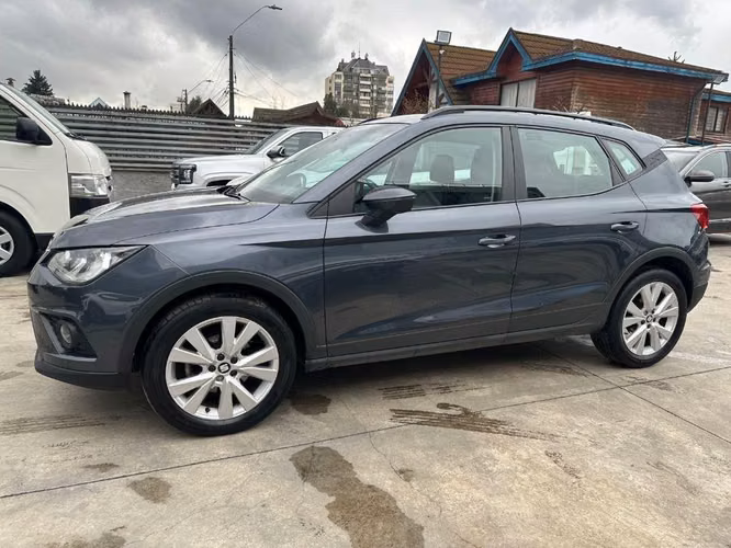 2020 Seat Arona 1.6 STYLE 4X2 AT 5P.