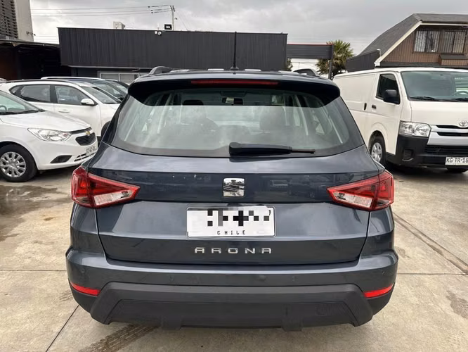 2020 Seat Arona 1.6 STYLE 4X2 AT 5P.