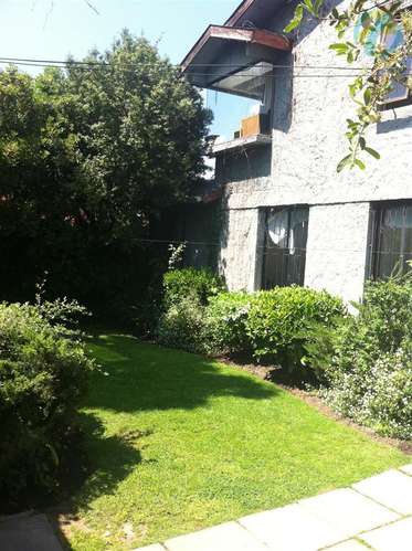 COMODA CASA 4 dorm. en Las Condes