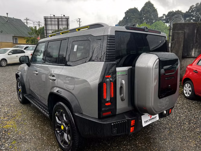 JETOUR T2 2.0 AWD