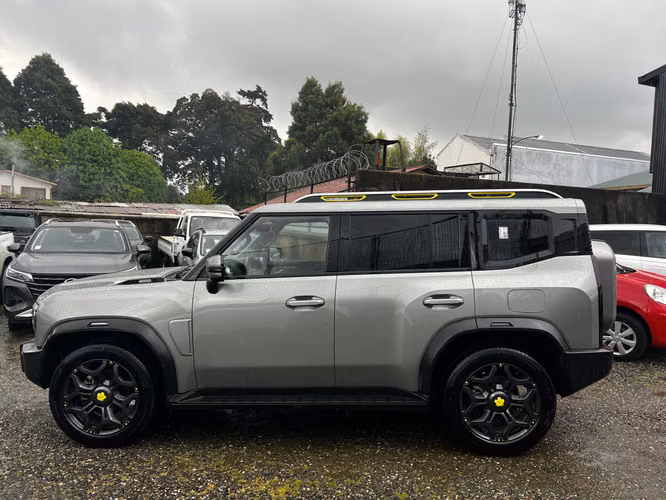 JETOUR T2 2.0 AWD