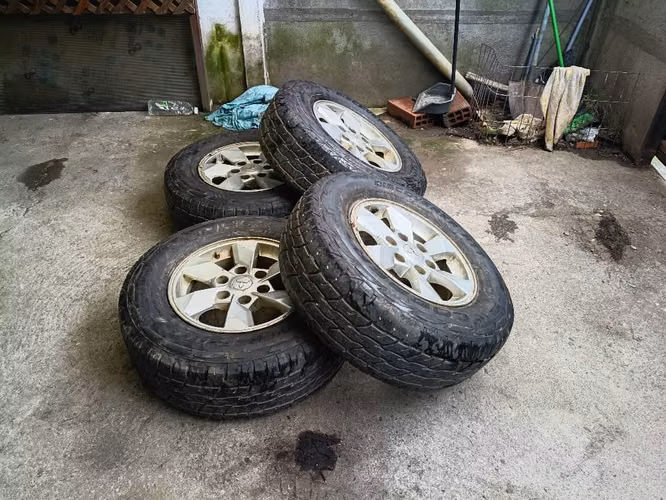Llantas