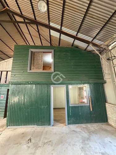 Arriendo Terreno Industrial 10.000m2 con Galpón Ruta L-30-M