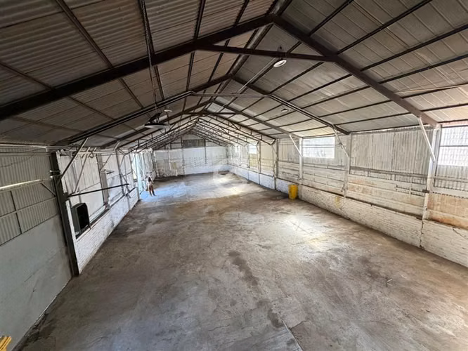 Venta Terreno Industrial 10.000m2 con Galpón Ruta L-30-M