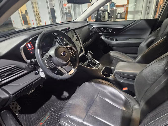 SUBARU OUTBACK 2.5 AT - Imagen 3