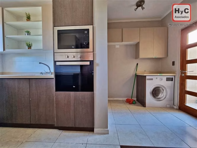 Casa en arriendo 3D | 3 B | Sala de Estar | Condominio | Estación Linderos - Imagen 11