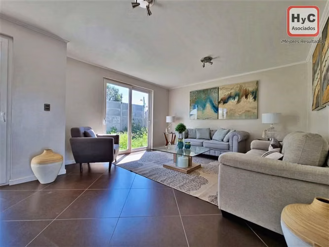 Casa en arriendo 3D | 3 B | Sala de Estar | Condominio | Estación Linderos - Imagen 6