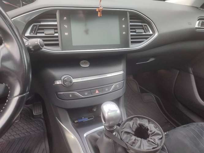 Vendo mi auto Peugeot 308 diesel full