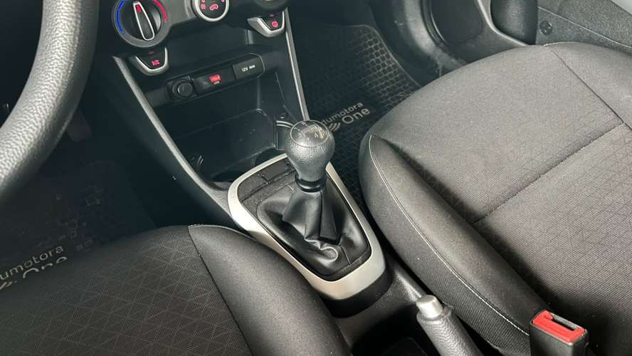 Kia Morning MPI 1.2 MT (2022) - Imagen 10
