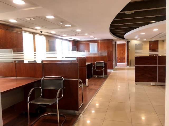 ARRIENDO OFICINA 4HAB 2BA SANTIAGO