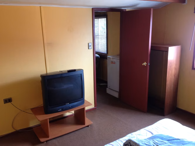 SE ARRIENDA DEPARTAMENTO AMOBLADO - Imagen 3