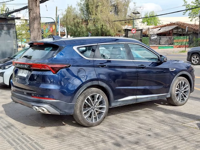 JETOUR X70 PLUS 2024