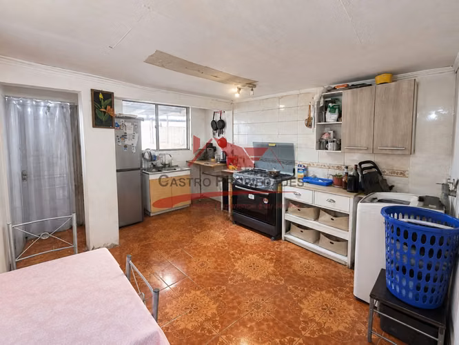 CASA DE DOS PISOS CON 3 DORMITORIOS, 1 BAÑO, QUILICURA - Imagen 13