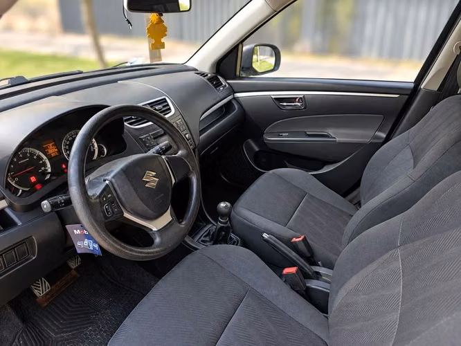 SUZUKI SWIFT 1.2 GL AC - 2015 | 4584 - Imagen 10