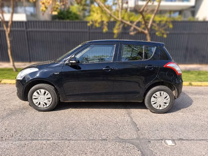 SUZUKI SWIFT 1.2 GL AC - 2015 | 4584 - Imagen 3