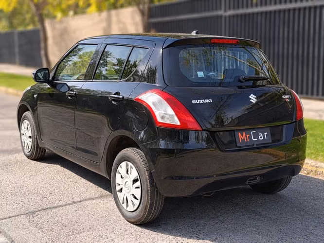 SUZUKI SWIFT 1.2 GL AC - 2015 | 4584 - Imagen 4