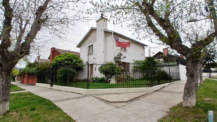 Amplia Casa en San Bernardo (185224)
