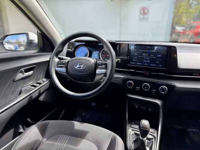 HYUNDAI ACCENT BN7I 1.5 MT PLUS - 2024 | 4906 - Imagen 36