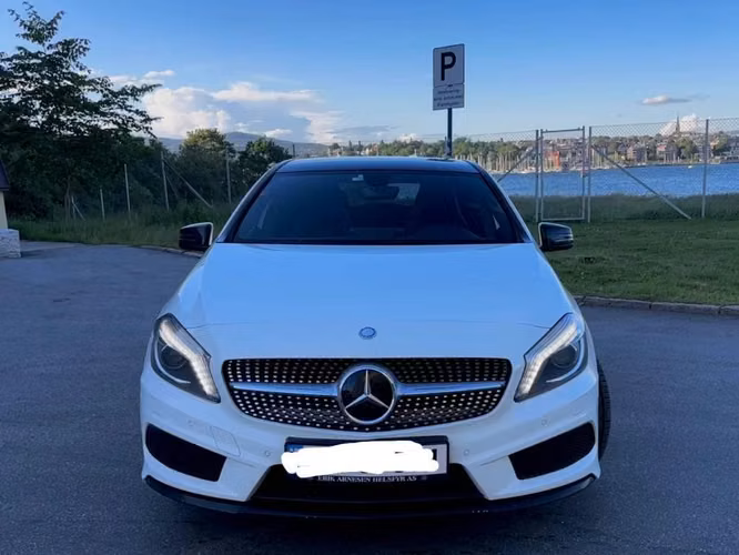 Mercedes-Benz A180
