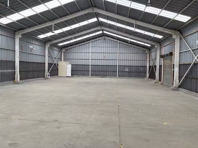 Bodega Comercial en Arriendo, sector Paillao, Valdivia - Imagen 1