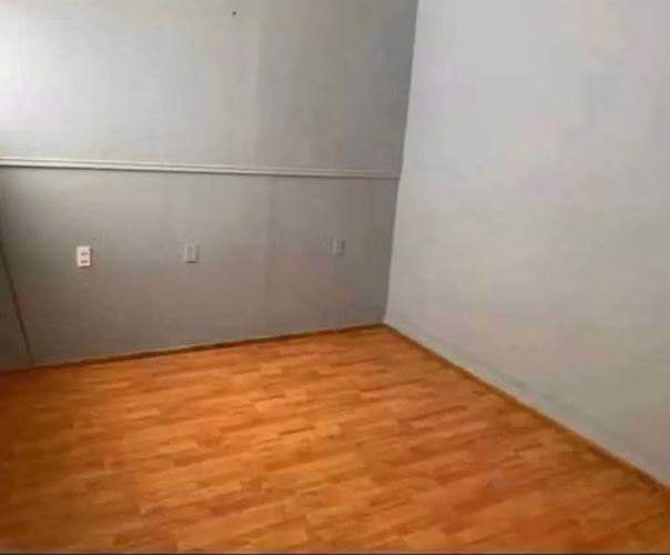 Amplia Casa en Zona Conectada (185253) - Imagen 9