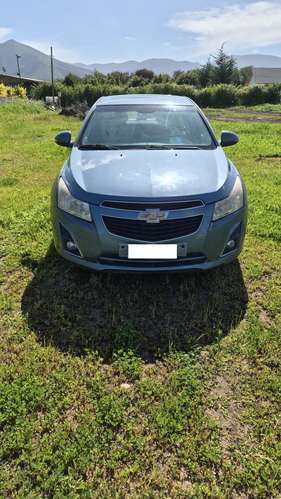 Chevrolet Cruze 1.8 LS  4 x 2 AT. - Imagen 2